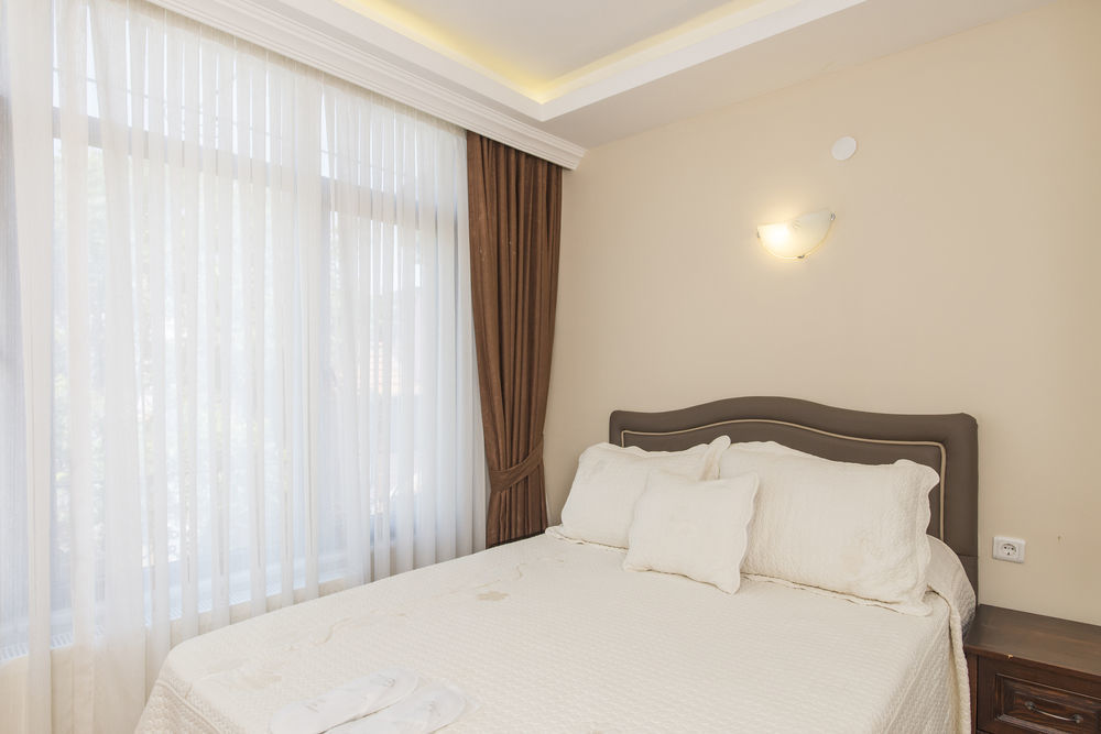 Naz Wooden House Inn Istanbul Exterior photo